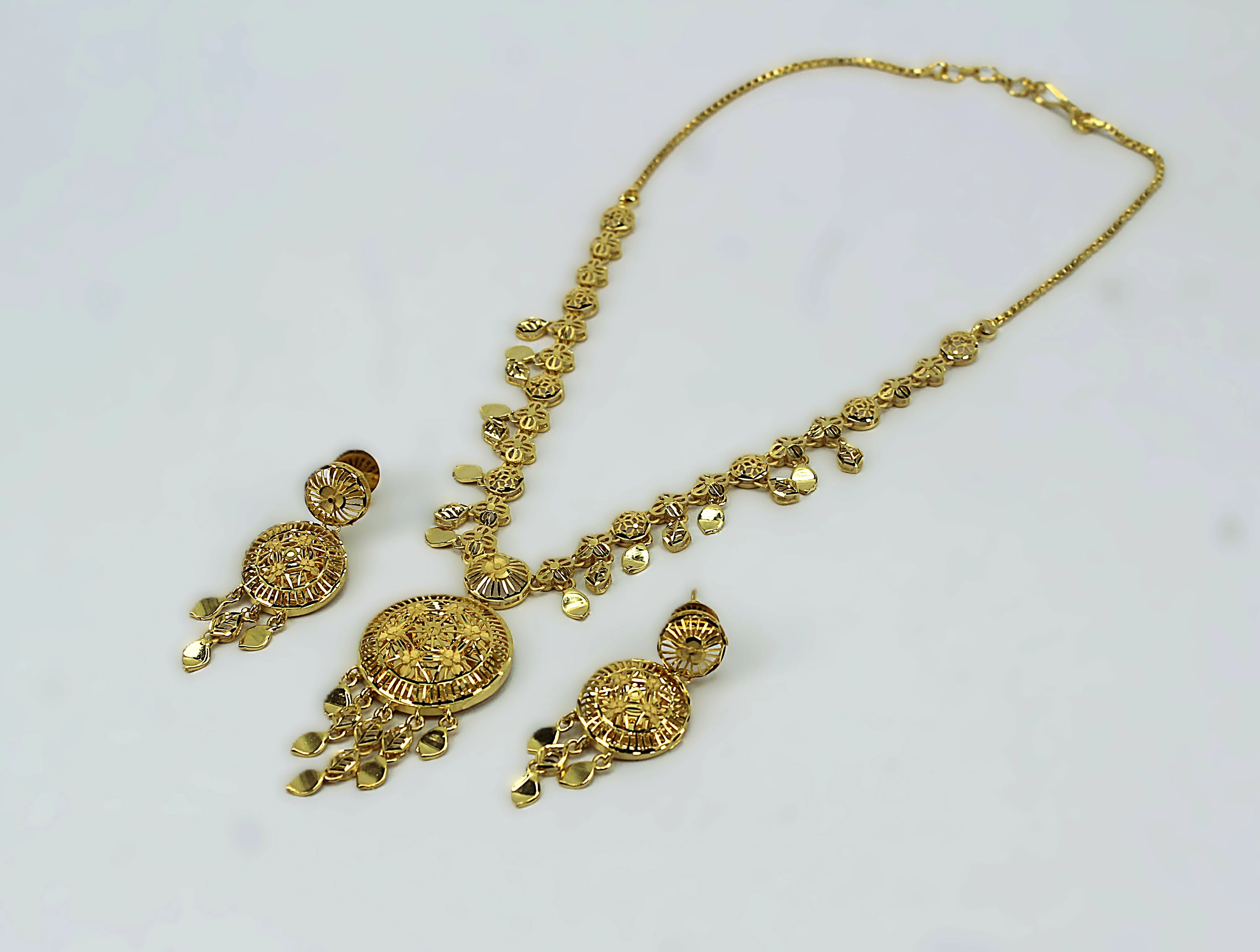 Gold Plated Necklace Set (PB4 SNS1650003)